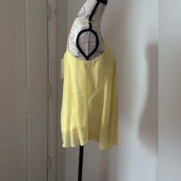 Top - Picture 2 of 5